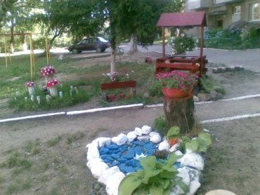 В Ужгороде на ул. Минайская появилась новая детская площадка