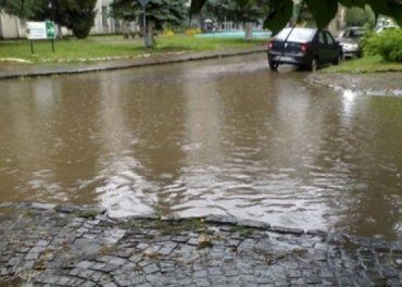 В Ужгороде с крахом канализационной системой затопит весь город