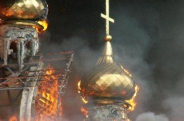 В Ужгороде храм Христа Спасителя едва полностью не сгорел