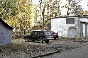 В Закарпатье гаишники нашли угнанные автомобили, из них 31 - ВАЗы