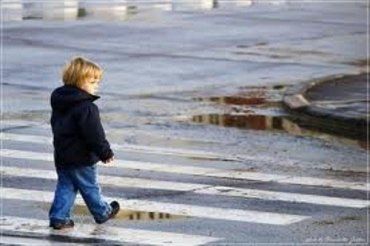 Во время каникул дети выбегают на улицы Ужгорода неожиданно