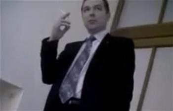 Виталий Ребрик был пойман на курении в коридорах здания Закарпатской ОГА