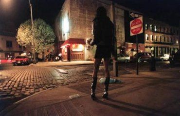 В Мукачево милиция устроила облаву на проституток в отеле