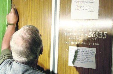 Ужгород. З 271 ліфта житлових будинків 99 за віком відносяться до "аксакалів"
