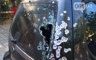 В центре Запорожья розстреляли автомобиль