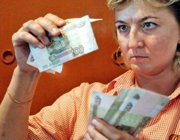 В Закарпатье банкирам приходится контролировать фальшивку