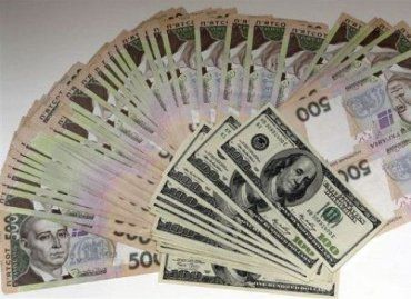 Национальный банк продавал доллары по 8,40 UAH/USD