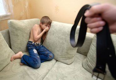Службы зарегистрировали 27 обращений по поводу жестокого обращения с детьми