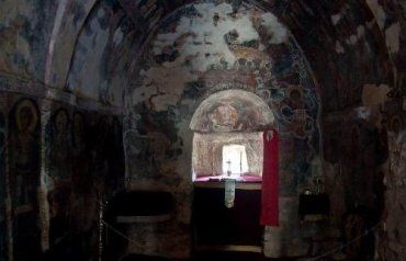 Ранее судимый житель Хустского района обокрал монастырь