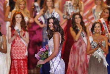Победительницей конкурса "Мисс Вселенная-2014" стала Паулина Вега с Колумбии