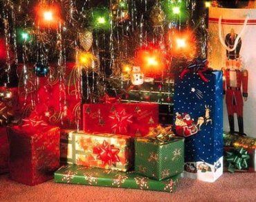 Новогодние подарки дороже 51 грн. будут облагаться налогом.