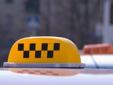 В Украине будуд бороться с таксистами-нелегалами