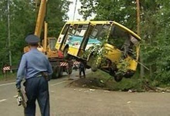 В Донецкой области разбился микроавтобус