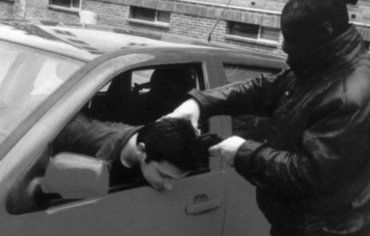 В Закарпатье банда совершила 6 разбойных нападений с применением оружия