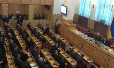 Нардепы приступили к обсуждению проектов решений 19 сессии облсовета