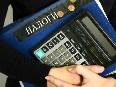 Каждый украинец заплатит на содержание государства около 40 000 гривен налогов