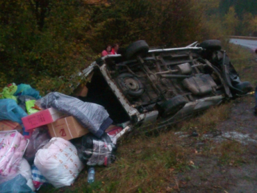 ДТП на Закарпатье: микроавтобус перевернулся, погибли люди