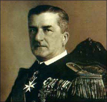 В Венгрии открыли памятник фашистскому адмиралу Миклошу Хорти