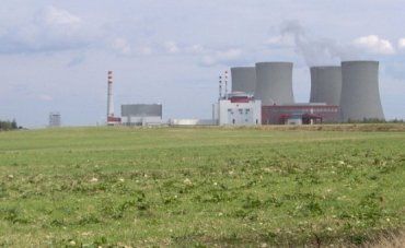 В Чехии на АЭС Темелин отключили энергоблок - авария