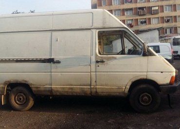 В Ужгороде оперативники задержали двух угонщиков автомобиля