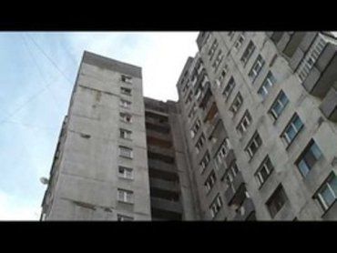 В Ужгороде 16-этажка стала местом паломничества самоубийц