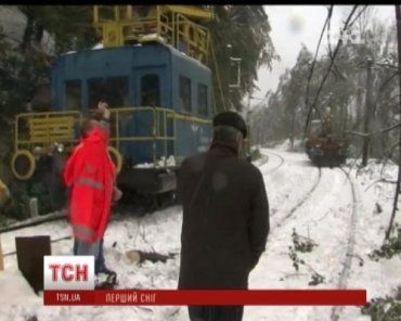 Снежный буран налетел на Румынию, заблокировав дорогу
