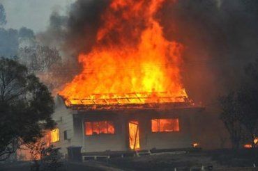 В селе Новоселица Межгорского района сгорел частный дом