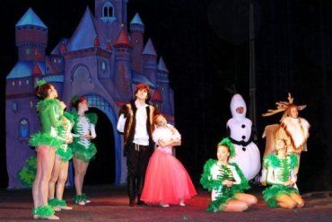 Гости представили зрителям в Ужгороде мюзикл "Ледяное сердце"