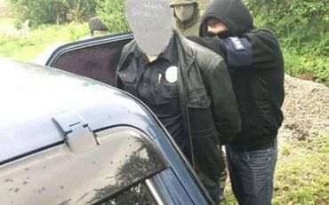 У Києві затримали сержанта поліції при отриманні хабара