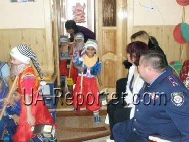 Начальник ГАИ Закарпатья Михаил Бойчук посетил детский дом