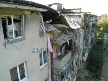 У Мукачеві вибух газу зруйнував 5-поверховий будинок