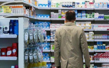 Українці все частіше купують ліки, ефективність яких ніяк не доведена