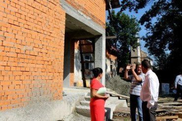 Вблизи Ужгорода продолжается реконструкция детского санатория "Малятко"