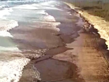 Нефть на пляжах Австралии