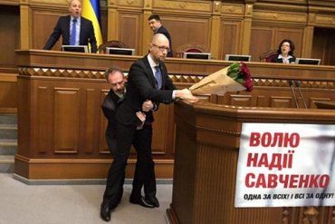 Премьером хотят стать и Михаил Саакашвили, и Юлия Тимошенко