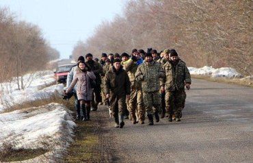 46 бойцов из 53-й бригады решили пешком отправиться в Николаев...