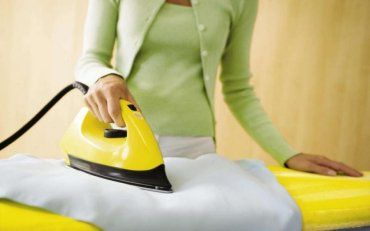 Лайфхак для домогосподарок: як легко відчистити праску