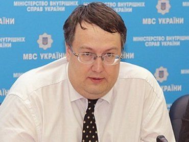 Антон Геращенко догадался кому мешали Калашников и Бузина !