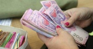 У Києві затримали шахрайку, яка вимагала гроші