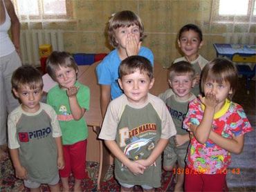НАСК «Оранта» и «Наше радио» провели «День открытых дверей» в Виноградовском детском доме Закарпатской области