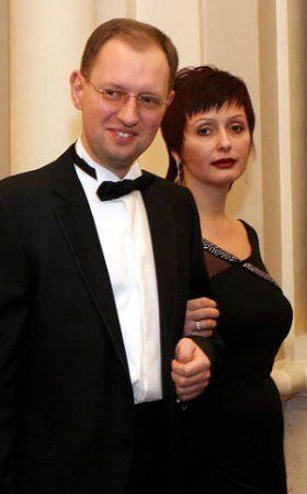 Арсений Яценюк с супругой Терезией Викторовной