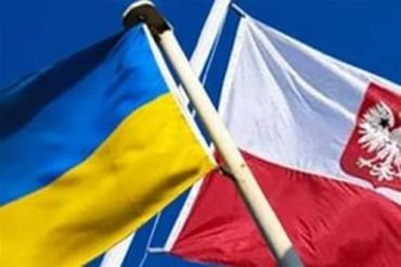 В Польщі на різних підставах перебуває близько мільйона українців