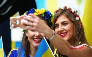 Незабаром українці отримають власну соціальну мережу Ukrainians