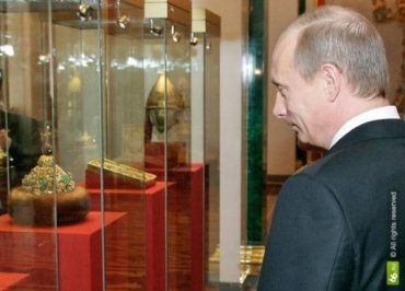 В соответствии с Конституцией РФ, Путин будет избран на шестилетний срок