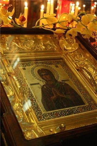 Русским Свято-Троицким приходом был отслужен молебен о мире в Украине