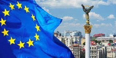 Єврокомісія рекомендує скасувати візи для громадян України
