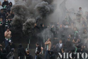 У Івано-Франківську відбувалсь масова бійка між фанами футбольних команд