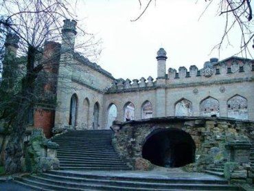 Замок Курисов – памятник архитектуры государственного значения
