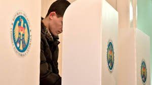 На выборах в Молдавии лидирует партия социалистов. Коммунисты — вторые
