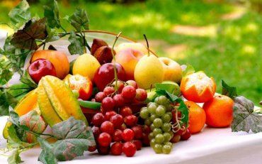 Цього літа деякі фрукти і ягоди різко впали в ціні